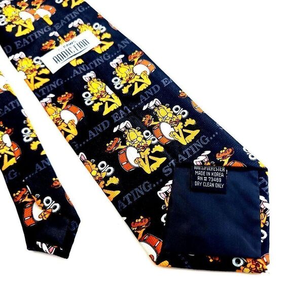 Paws Addiction Black‎ Garfield Black Wide Tie - Picture 5 of 6
